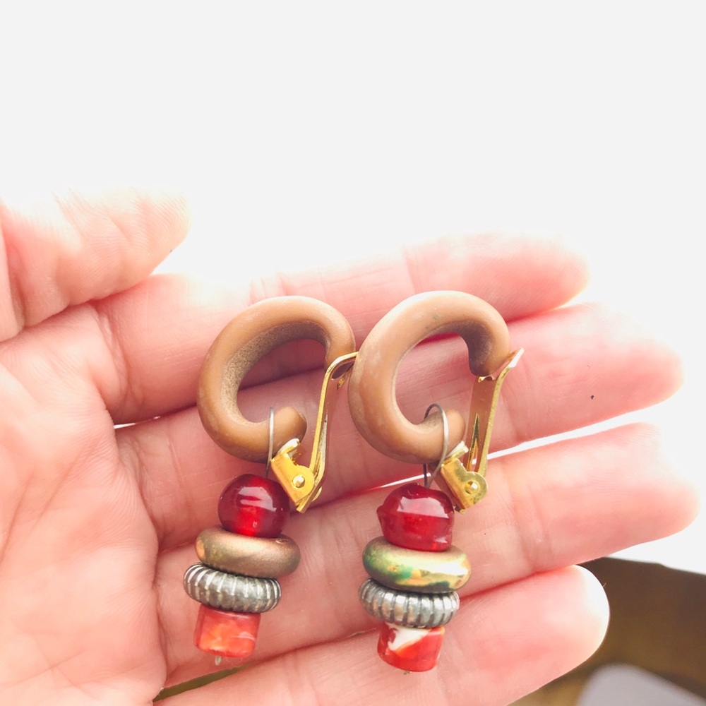Earrings - Picture 2 of 7